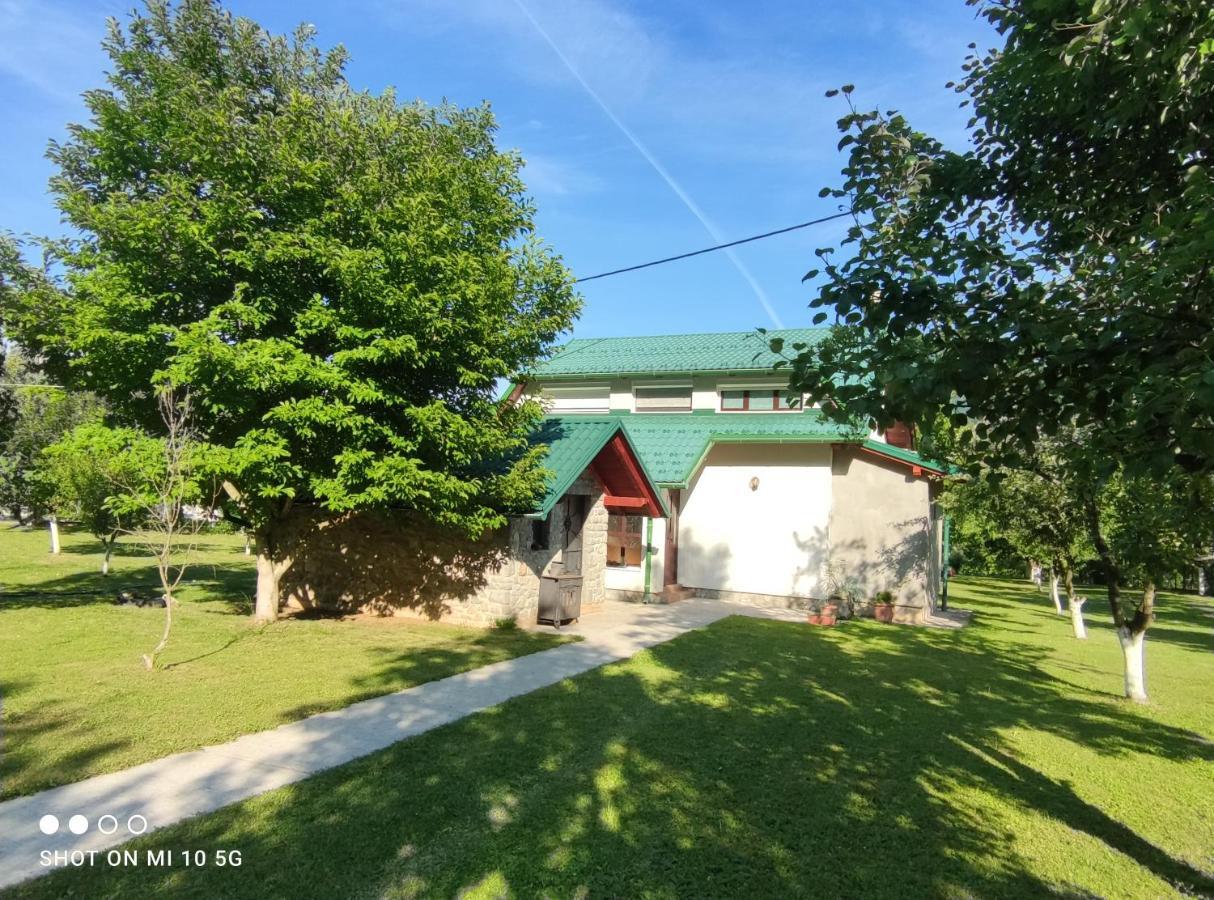 Mila Holiday Home Lohovo エクステリア 写真