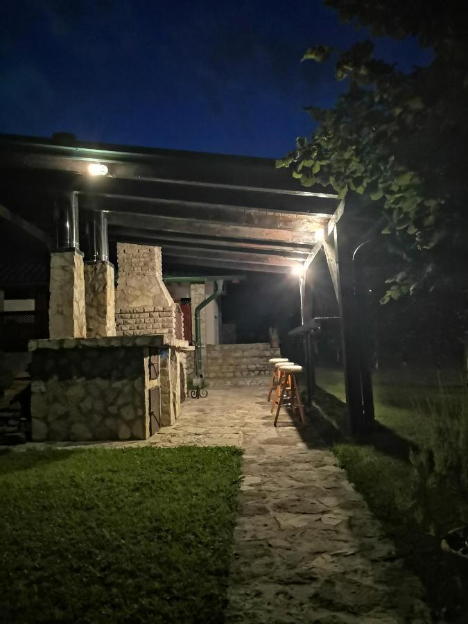 Mila Holiday Home Lohovo エクステリア 写真