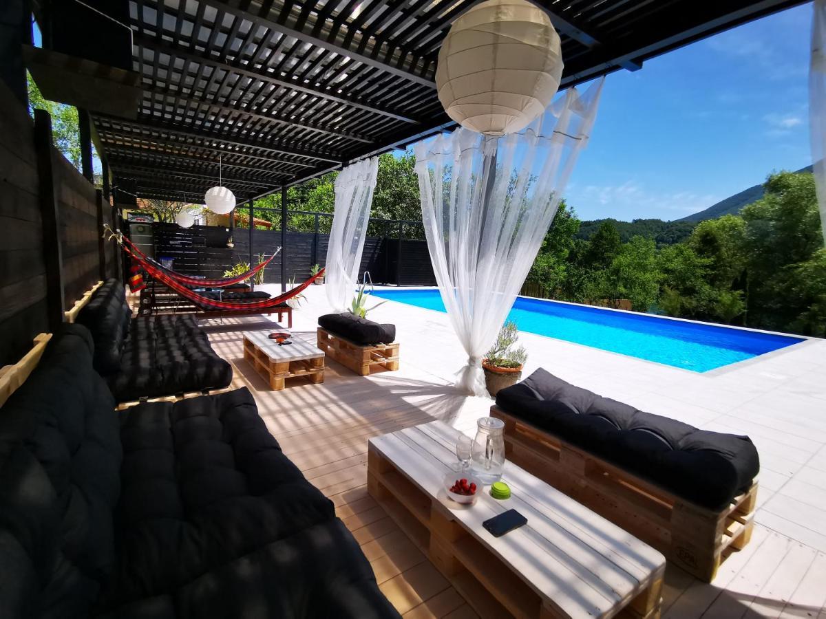 Mila Holiday Home Lohovo エクステリア 写真