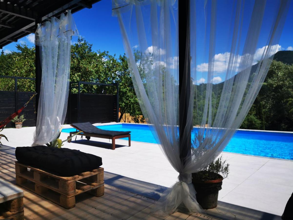 Mila Holiday Home Lohovo エクステリア 写真